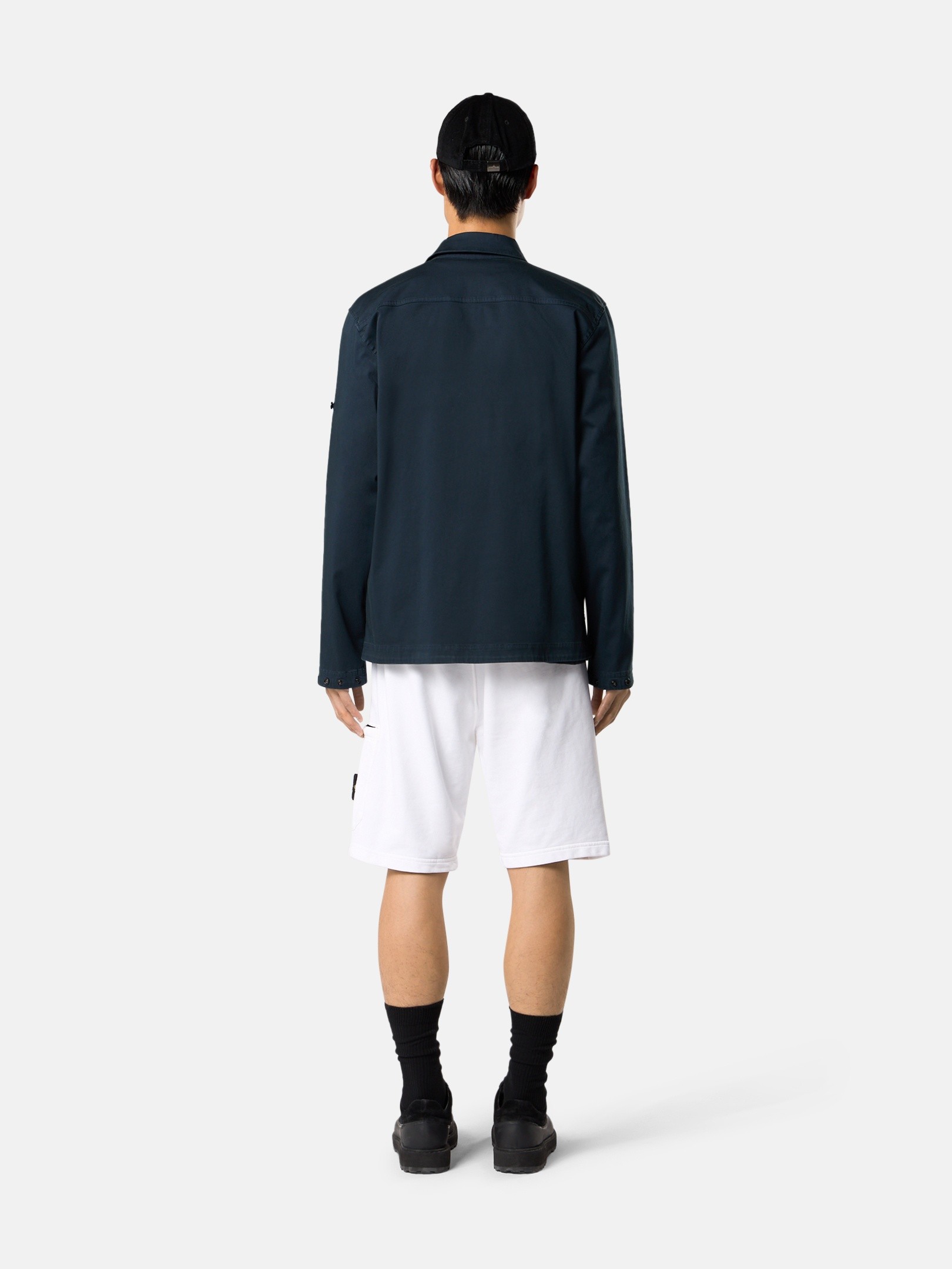 スウェットバミューダ、ショート、ハーフパンツ | Stone Island