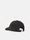 9100007 BRUSHED COTTON GABARDINE HAT Schwarz Stone Island