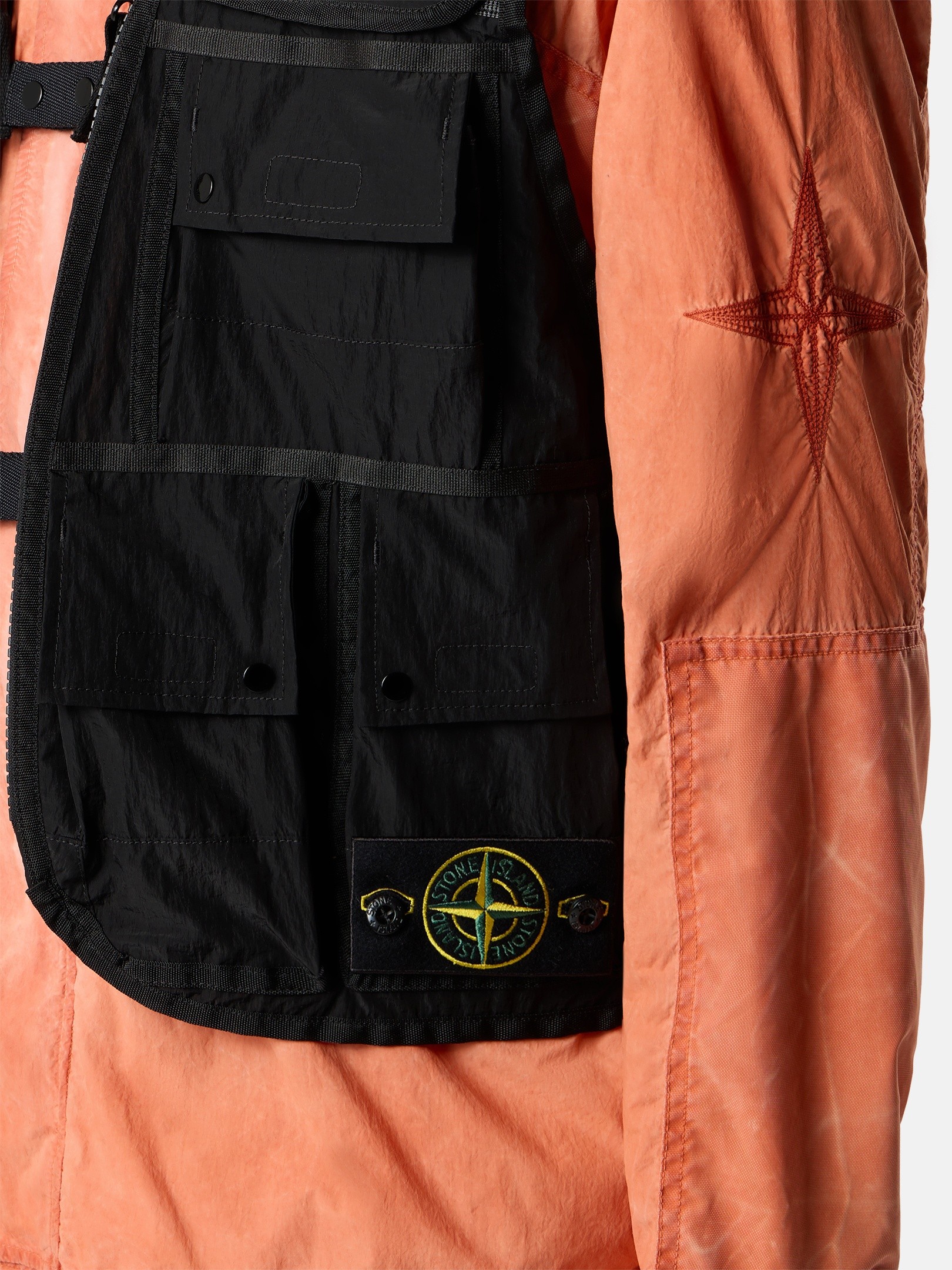 メンズ向け新作コート、ジャケット、ウェア | Stone Island