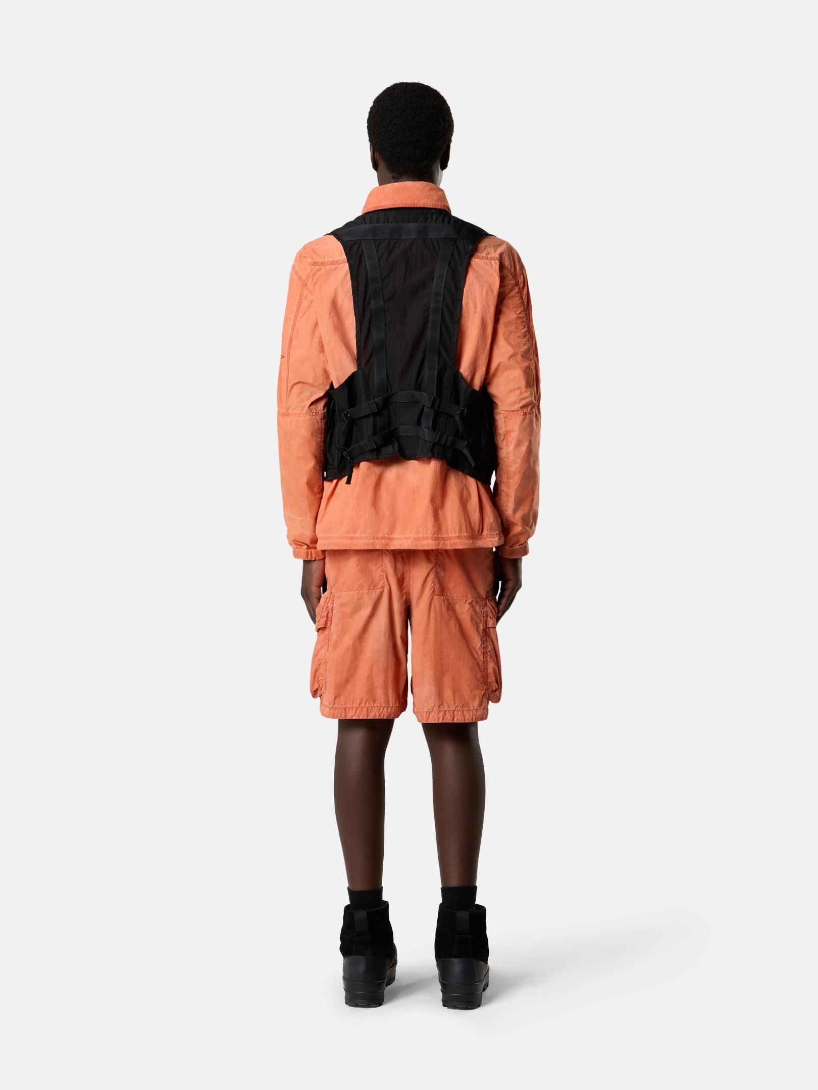 メンズ向け新作コート、ジャケット、ウェア | Stone Island
