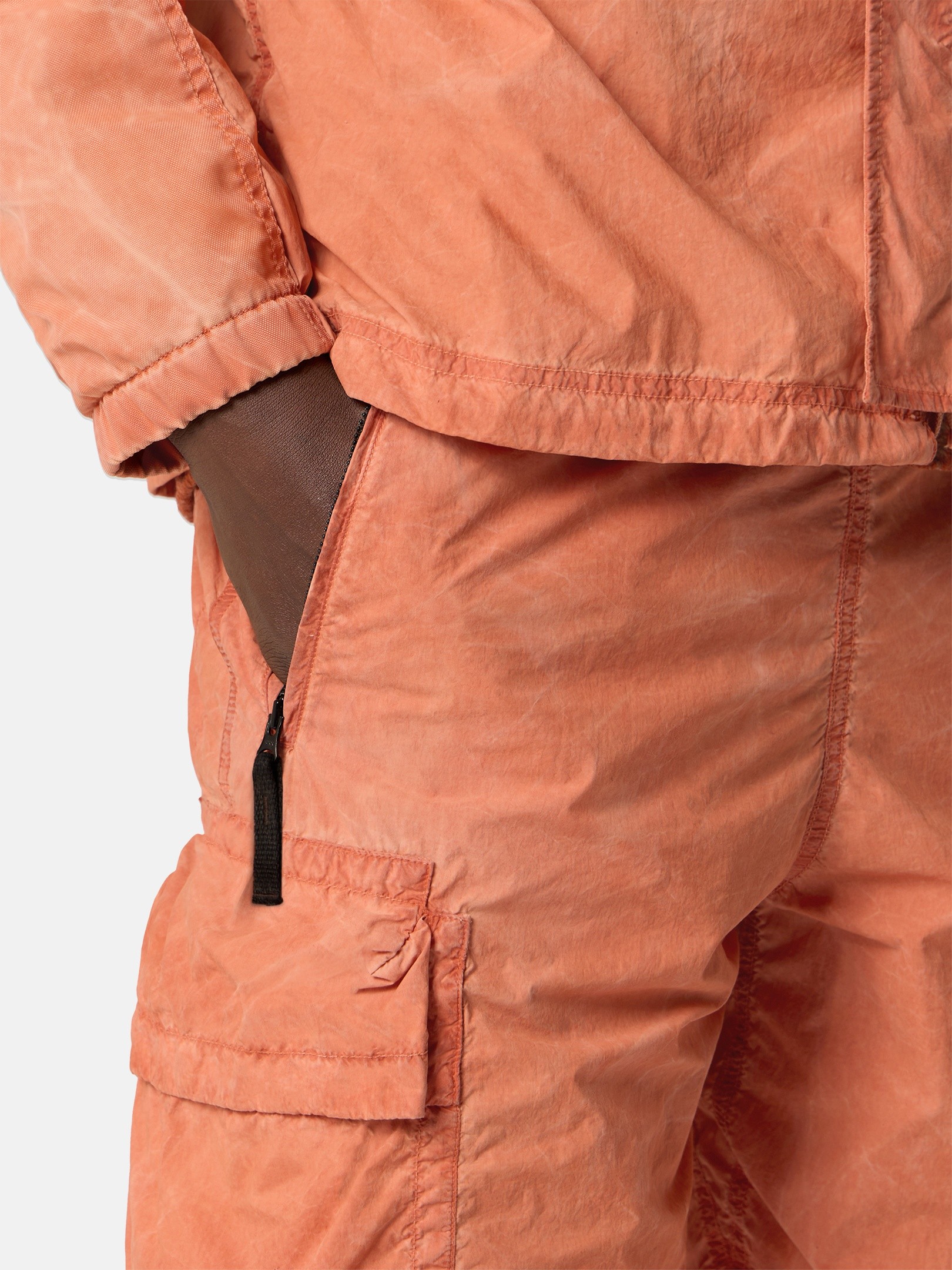 Burnt Orange Loose-wide-leg-fit Bermuda shorts with iridescent