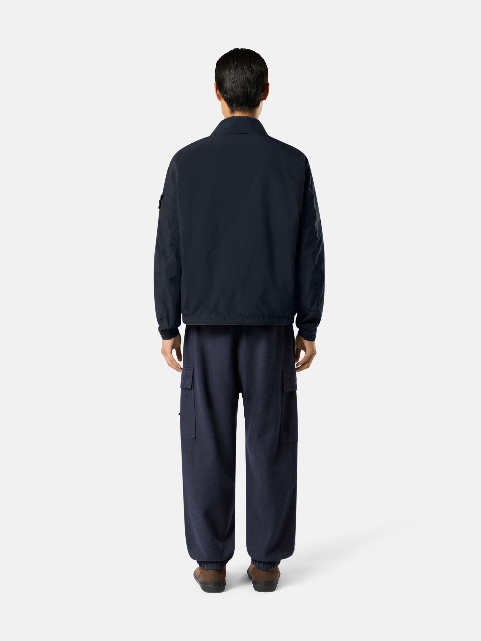 メンズ向けコートやジャケットなどアウターウェア | Stone Island