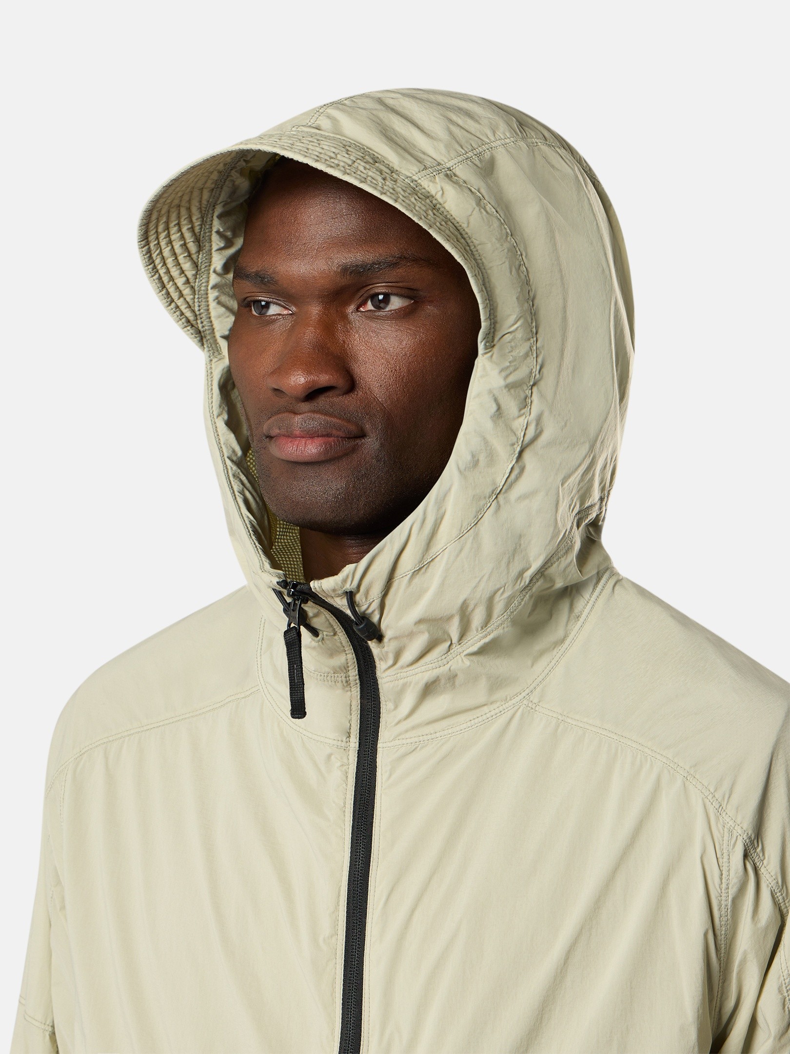 メンズ向け新作コート、ジャケット、ウェア | Stone Island